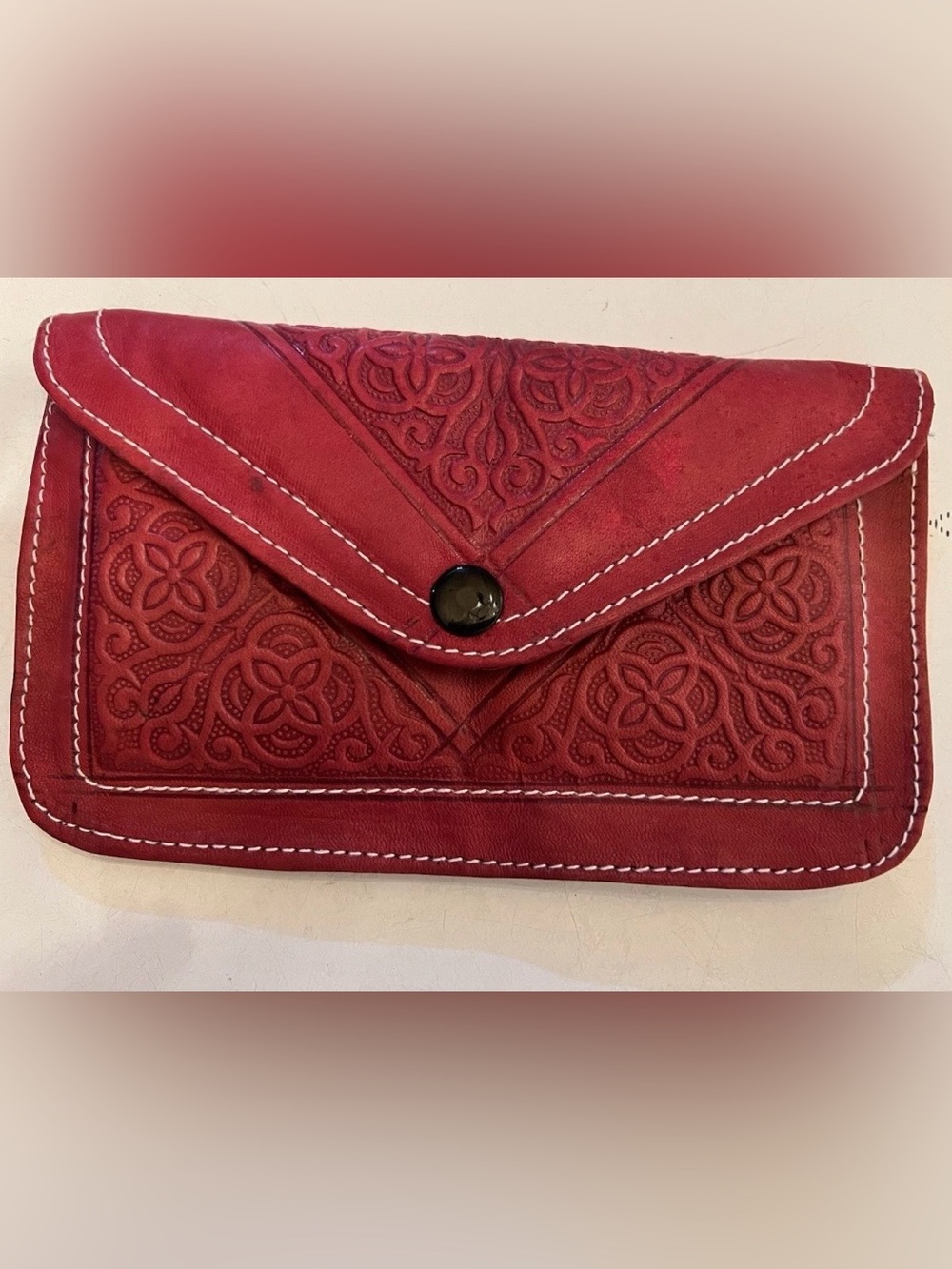 Red tooled leather wallet‎ women 4 Compartments Snap Closure